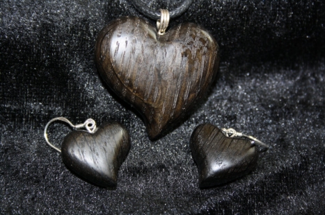 50-010-65-10 - set med svart ek 695 kr